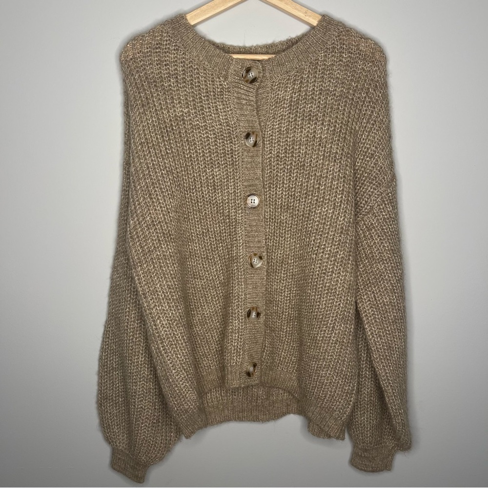 Zenana Knit Button Up Cardigan Top‎ (Small)